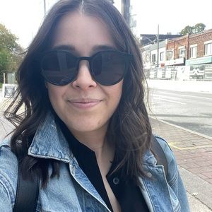 Meet your Posher, Veronica